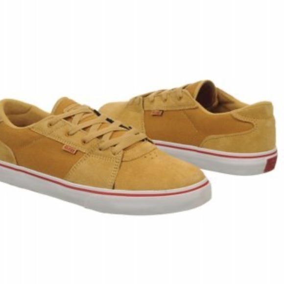Globe FATE Skaters Shoes Yellow Suede Sz 9.5 Men - Picture 1 of 9